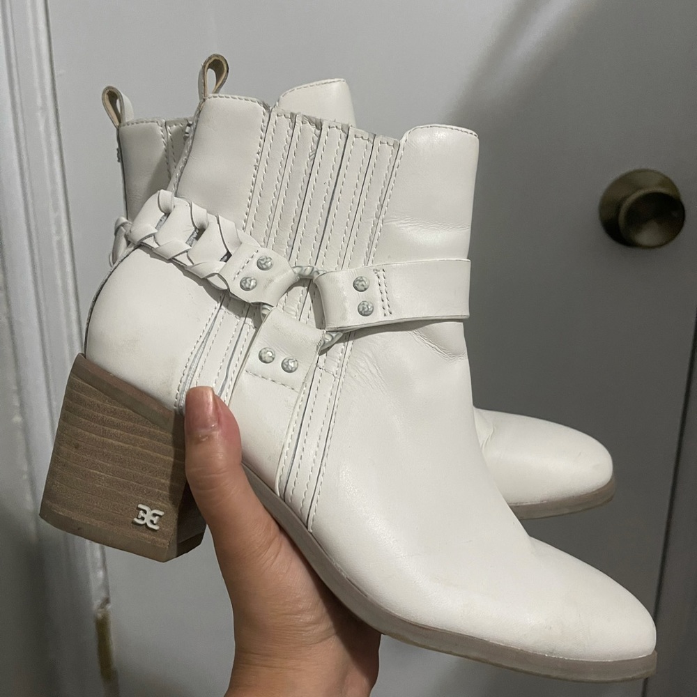 Sam Edelman booties. White. 7.5